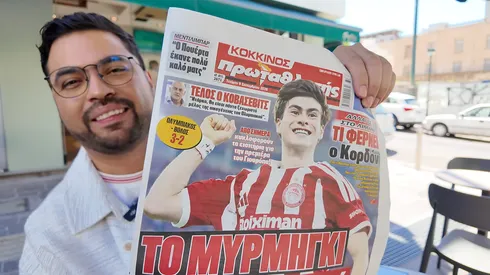 Armando González se llevó las portadas en Grecia.