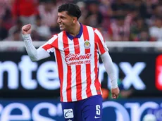 Cotorro González habló de Almada en América