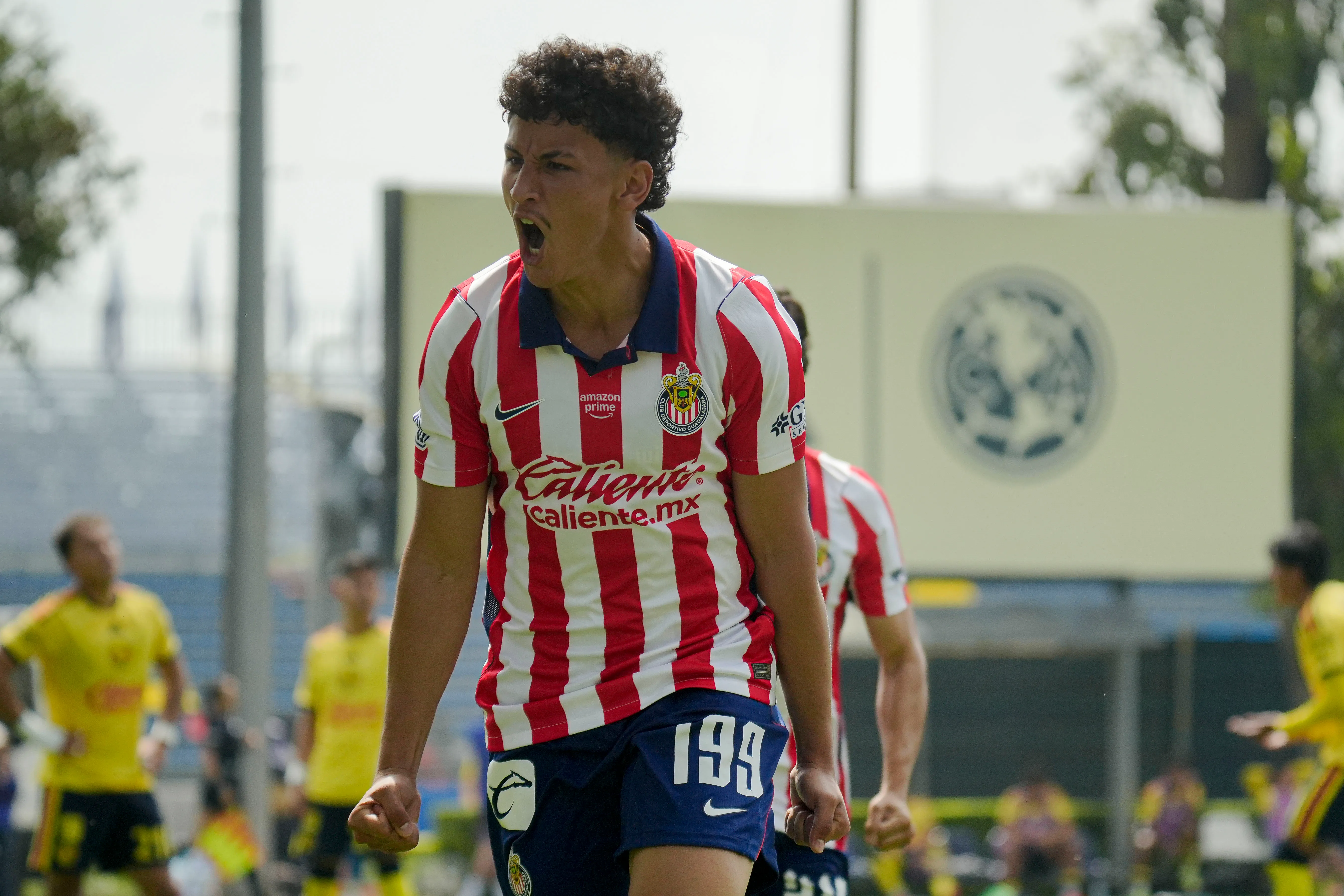 Anwar Ben Rhouma con Chivas.