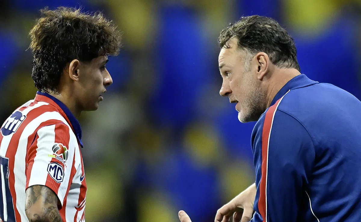Ramón Morales, gloria de Chivas, afirmó lo que toda la afición piensa del equipo de Milito tras el empate ante América