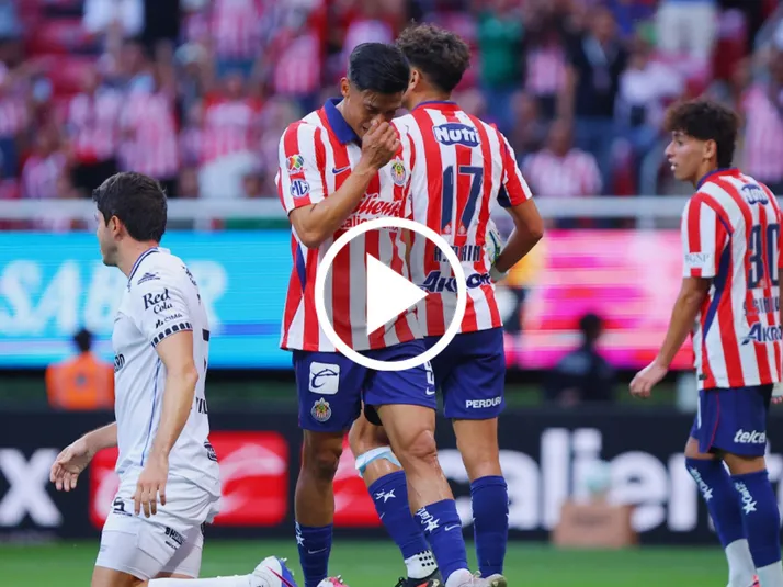 El golazo anulado al Cuate Sepúlveda contra Querétaro