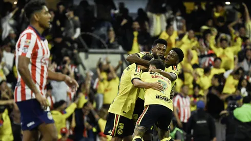 Chivas perdió ante Querétaro y América lo superó en la tabla de posiciones.