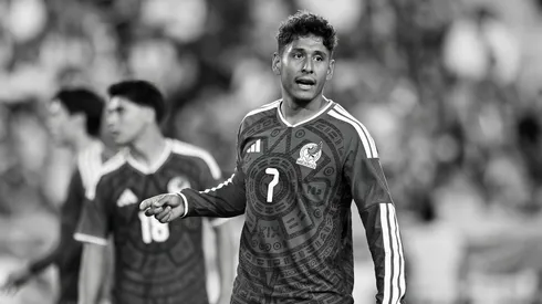 Luis Romo causa baja en la Selección Mexicana por lesión.