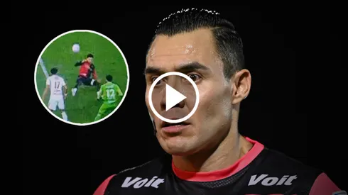 La mano que el arbitraje no quiso sancionar como penalti en favor de Chivas
