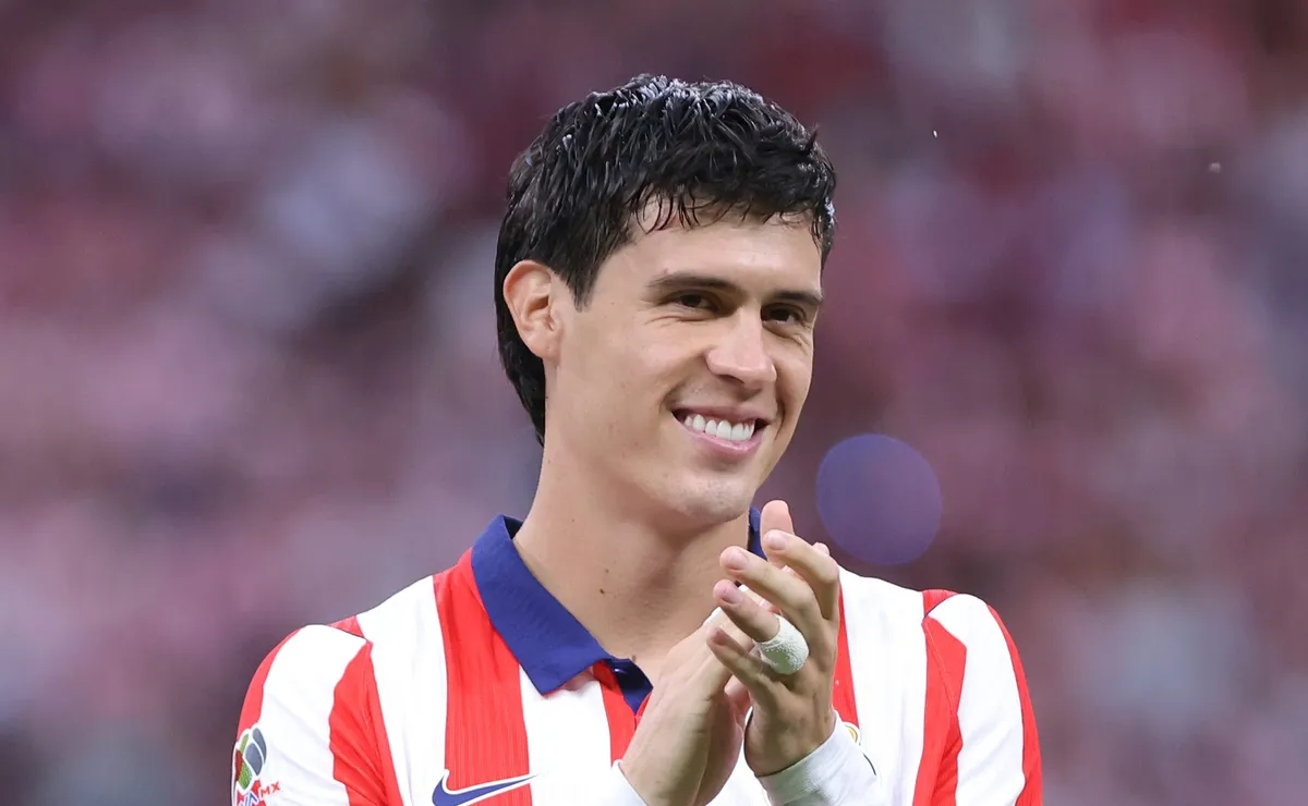 Noticias de Chivas HOY 12 de octubre: Diego Campillo, Bajas contra Tigres, Manuel Vucetich, Hernán Crespo y José Castillo