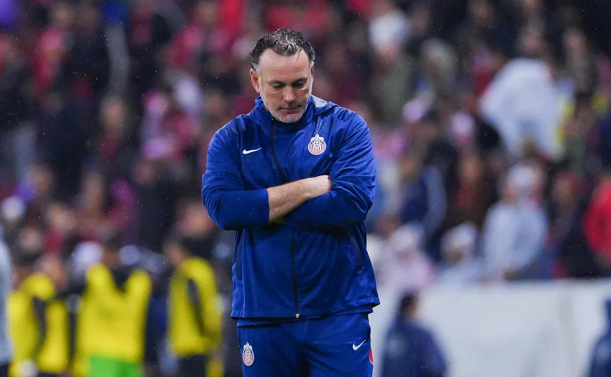 Los tres partidos sin ganar le pegan a Chivas y deja de ser el principal candidato a ganar el Apertura 2026
