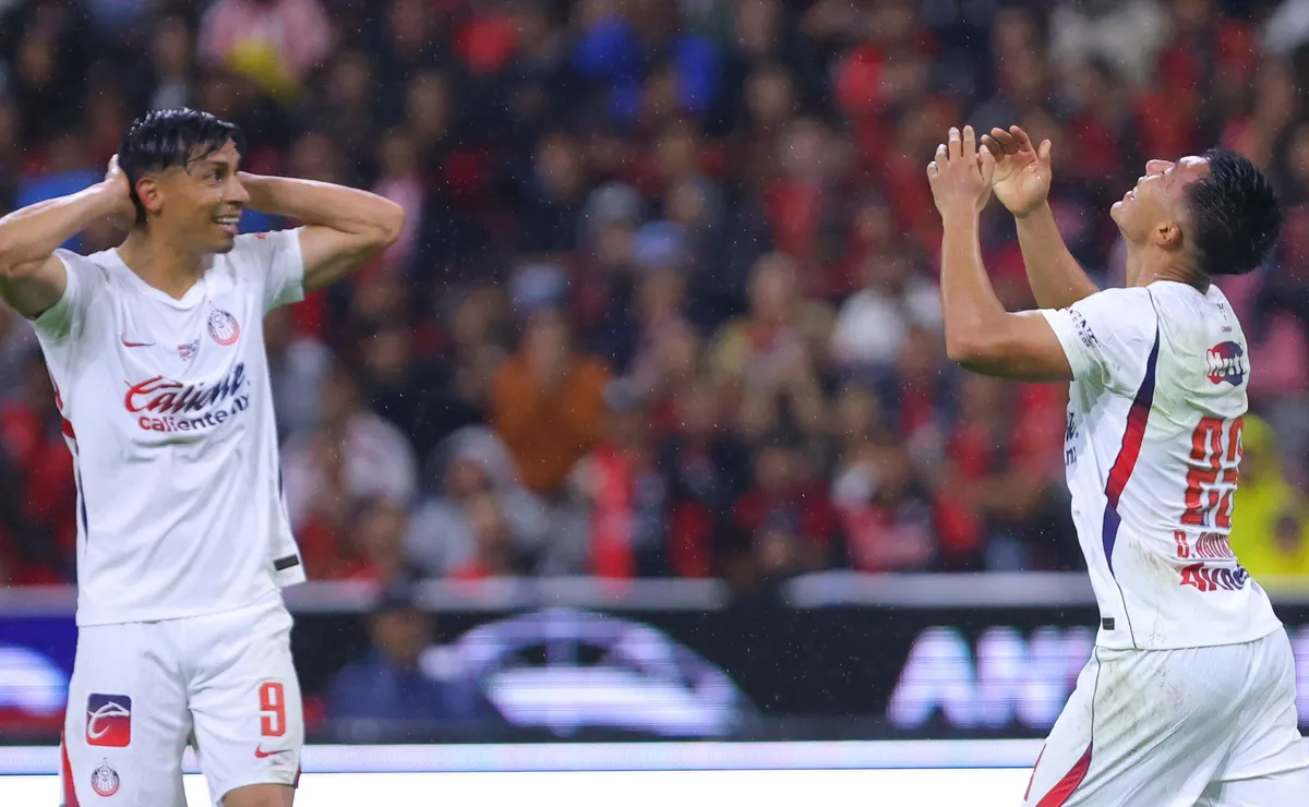 La clave de lo que falló en Chivas que hizo que no puedan ganarle al Atlas en el Clásico Tapatío