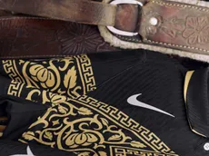Oficial: Chivas muestra su tercer uniforme con un diseño nunca antes visto