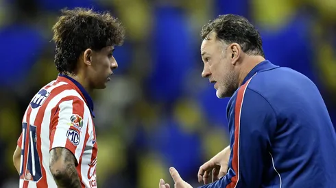 Gabriel Milito "se la jugaría" con canteranos.