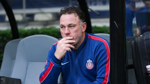 Gabriel Milito no quiere hablar de su renovación con Chivas.