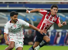 ¡No van de locales! Chivas sorprende con uniforme que usará ante Necaxa