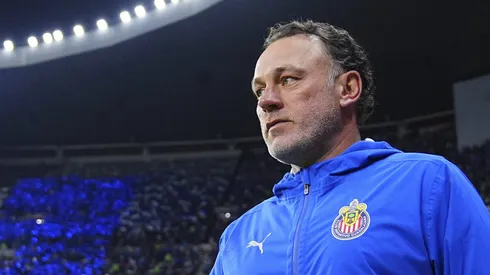 Gabriel Milito está en riesgo de irse de Chivas por decisión propia.