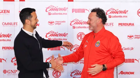 La directiva de Chivas ha buscado darle todo a Gabriel Milito.