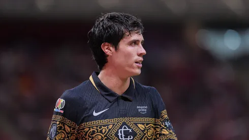Diego Campillo se enfrascó en fuertes empujones con Diego Ochoa.