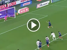 Tala Rangel volvió a atajarle un penalti a Rayados en Monterrey