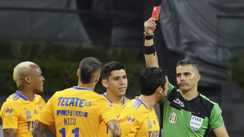 El delantero uruguayo sigue sin encontrarse con los regiomontanos.