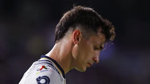 El delantero argentino podría continuar con los universitarios