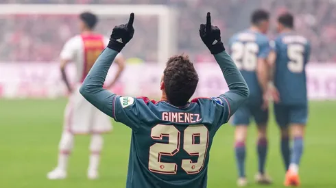 Santiago Giménez ha conseguido 15 goles con el Feyenoord en la presente temporada.