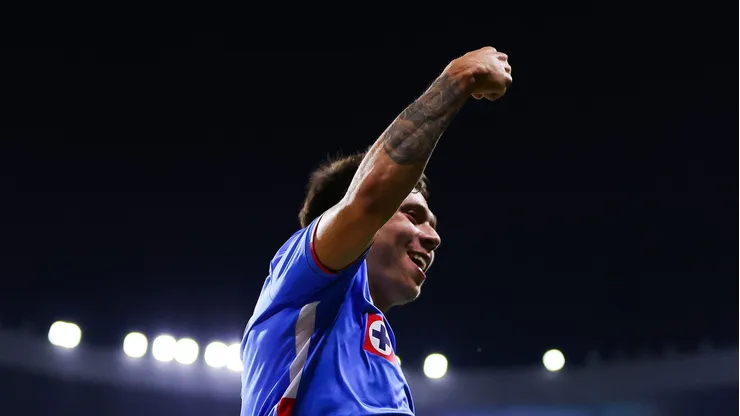 El jugador de los cementeros anotó el segundo tanto para la causa en el partido contra Santos