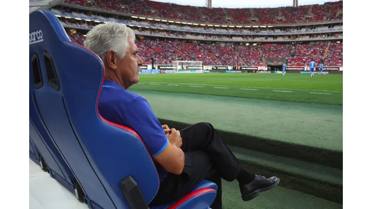 El entrenador brasileño durante el duelo ante Chivas de Guadalajara.
