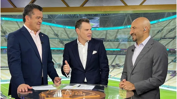 Carlos Hermosillo y Óscar Pérez coincidieron el Telemundo.