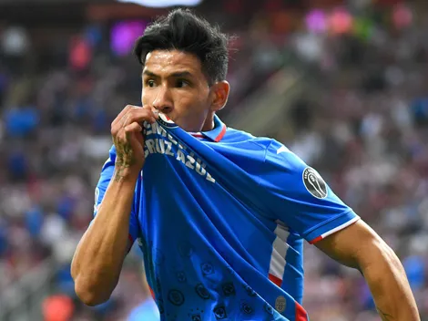 Controvertido festejo del Brujo Antuna...