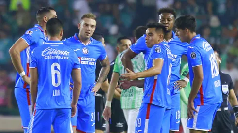 Cruz Azul se aleja del boleto directo a la Liguilla.