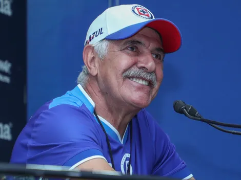 "Ya lo pasado… pasado", cantó el Tuca Ferretti