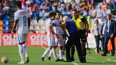 "Les encanta seguir llenando el cochinito con tarjetas amarillas": Ferretti.