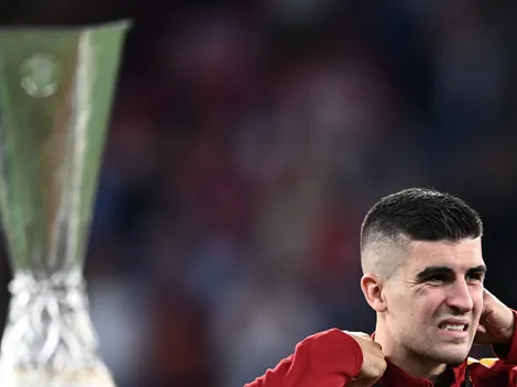 ¿Karma? El "burlón" de Giménez hace autogol y queda subcampeón