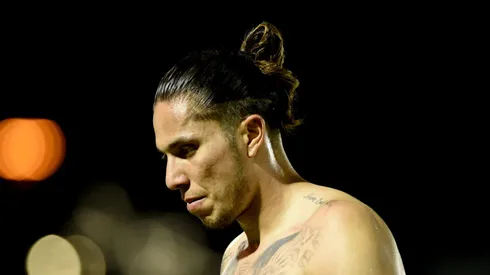 El defensor mexicano aún no ha sido presentado como refuerzo de los cementeros.