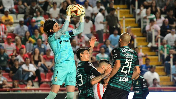Los cementeros siguen trabajando a pleno para armar el plantel más competitivo.