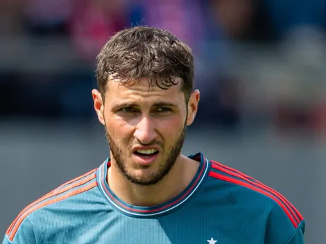 Giménez se acerca al Tottenham