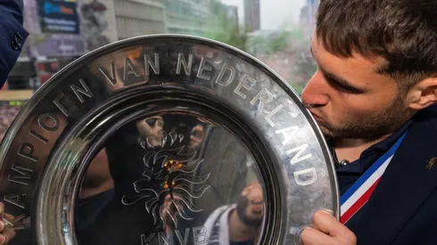 Santi Giménez registra 23 goles en la temporada con el Feyenoord.