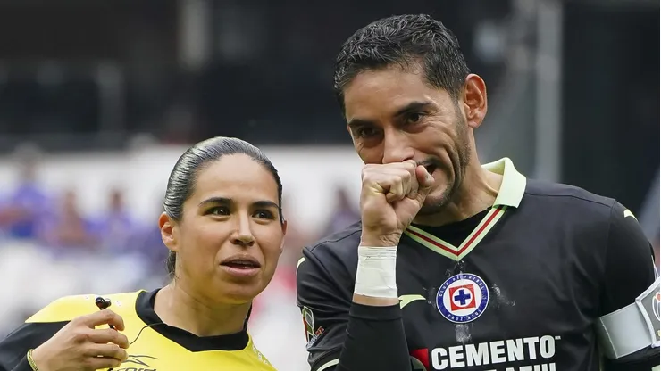 El cuadro cementero debe decidir si renovar o no a los dos capitanes del plantel.