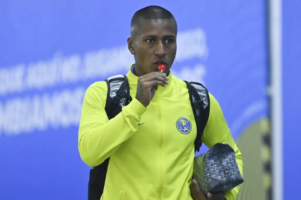 Pedro Aquino (Imago 7)