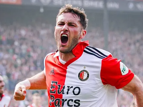 ¡Santi Giménez es Campeón de la Eredivise!