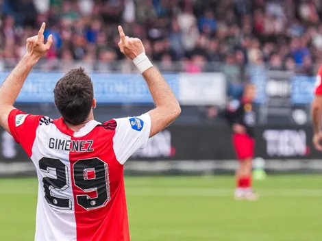 Santi lucha por título de goleo en Holanda