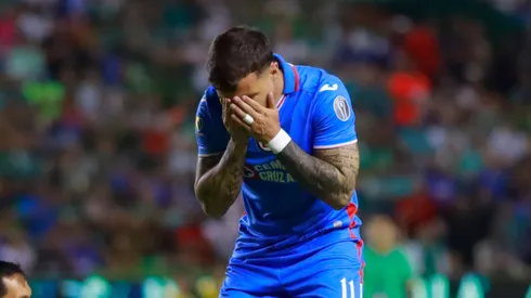 La entidad cementera también trabaja sobre las bajas que tendrá el equipo.