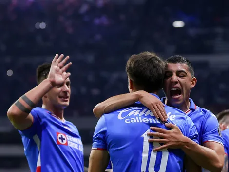 "Ojalá siga": El plantel se niega a la salida de Huescas