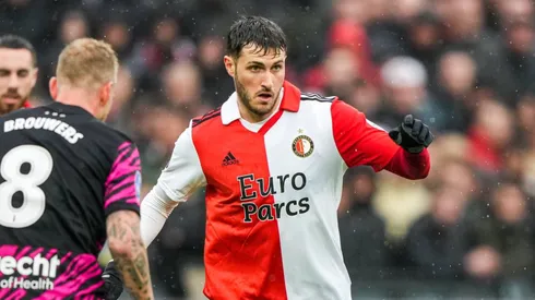 Santiago Giménez tiene... ¡un inesperado pretendiente!