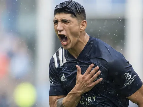 Día clave en el fichaje de Alan Pulido