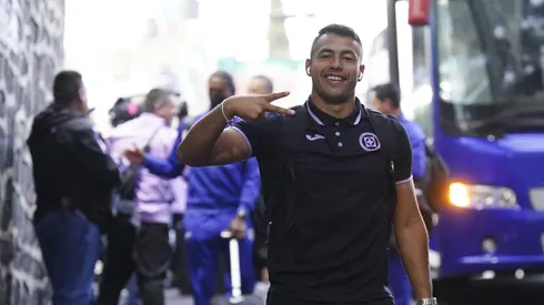 El delantero chileno no cuenta para los cementeros pero se sigue entrenando apartado.