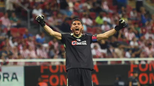 El experimentado guardameta no estuvo presente en la presentación de los uniformes de la nueva temporada.