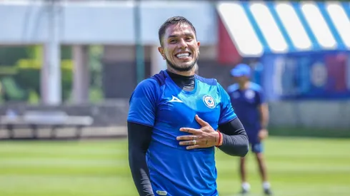 El defensor mexicano llegó a Cruz Azul por pedido de Ricardo Ferretti después de las salidas de Funes Mori y 'Cata' Domínguez.