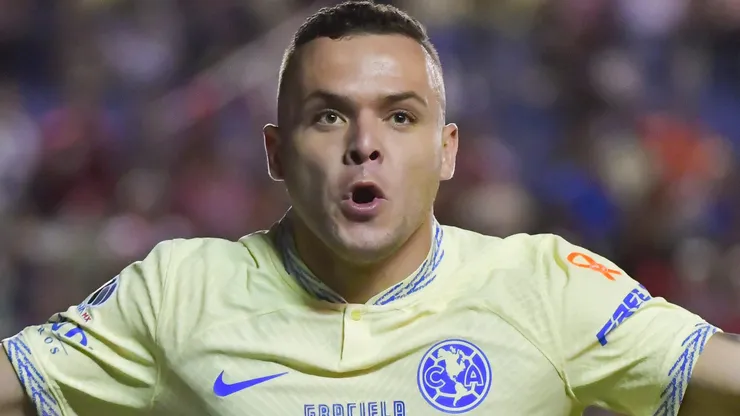 Cabecita tiene contrato vigente con América.