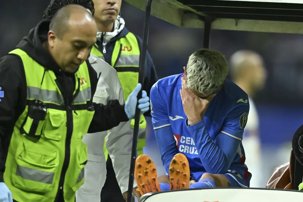 Carlos Vargas, en lamento tras la lesión sufrida en el Clausura. (Imago7)