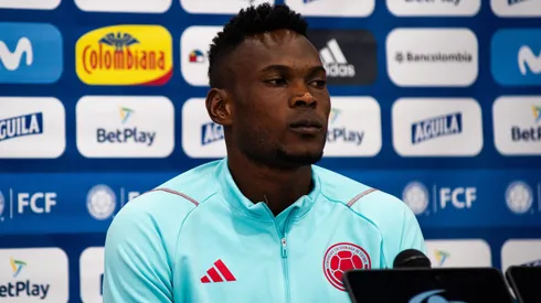 Colombia Football Team press conference, PK, Pressekonferenz Before Match With United States Diber Cambindo speaks during a press conference in Bogota, Colombia, on January 24, 2022. Days before a friendly match against USA in Carson, California in the Dignity Health Sports Park stadium on January 28. Bogota Cundinamarca Colombia PUBLICATIONxNOTxINxFRA Copyright: xSebastianxBarrosx originalFilename:barrossalamanca-colombia230124_npvm4.jpg