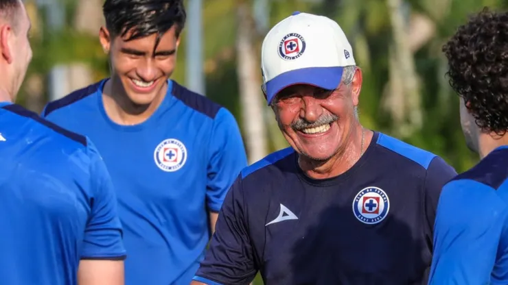 Esta semana podrían incorporarse cuatro refuerzos a Cruz Azul.