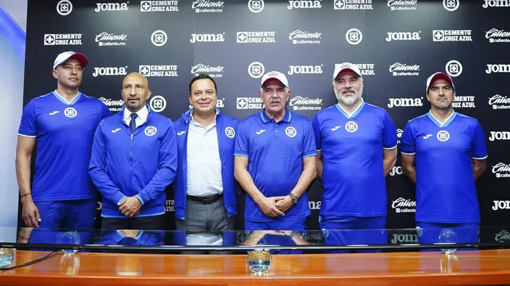 ¿Problemas por los refuerzos en Cruz Azul?